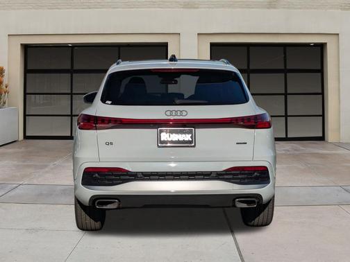 2025 Audi Q5 Premium Plus TFSI quattro S tronic