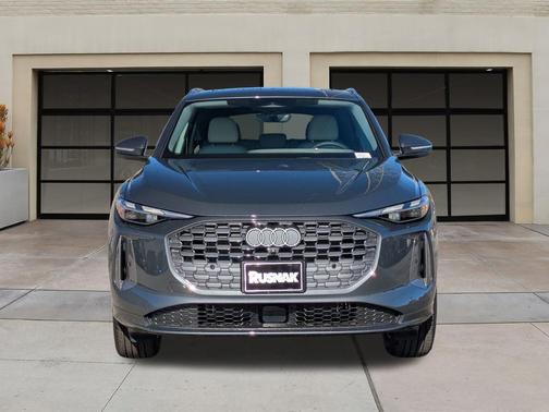 2025 Audi Q5 Premium TFSI quattro S tronic