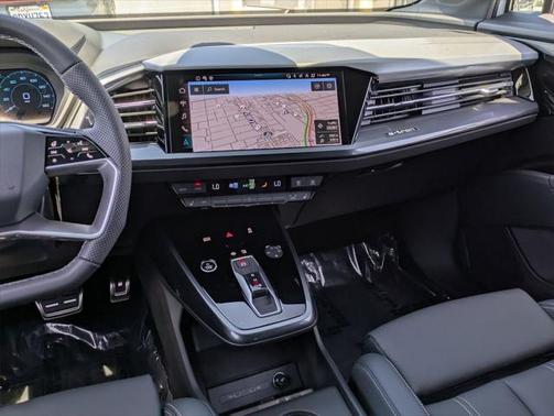 2025 Audi Q4 e-tron Sportback Prestige 55 quattro