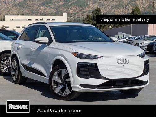 2025 Audi Q6 e-tron Premium Plus quattro