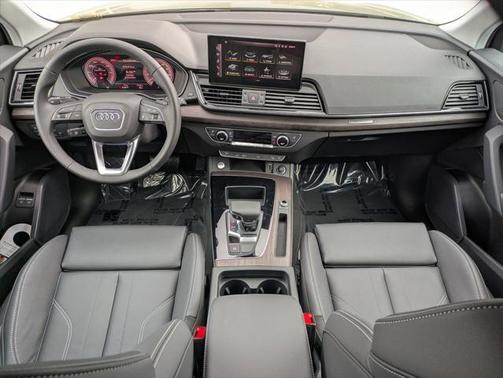 2025 Audi Q5 55 S line Premium Plus