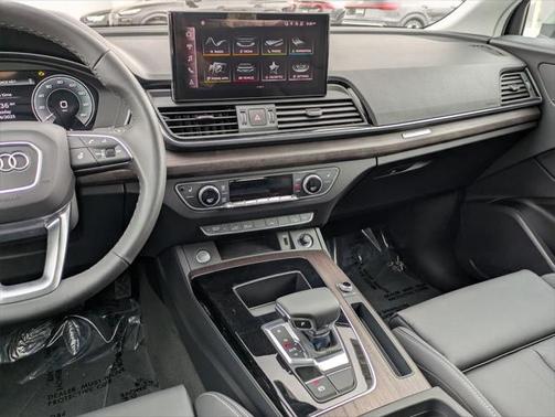 2025 Audi Q5 55 S line Premium Plus