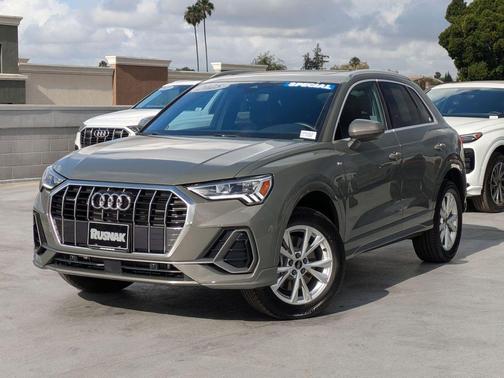 Chronos Gray Metallic 2025 Audi Q3 Premium 45 TFSI S line quattro Tiptronic