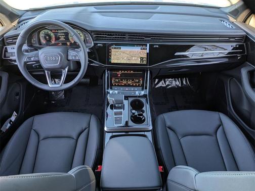 2026 Audi Q7 45 Premium Plus