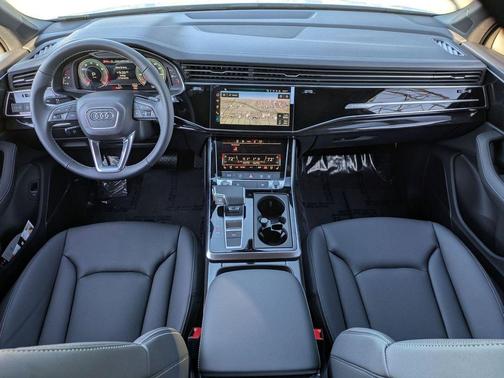 2026 Audi Q7 45 Premium Plus