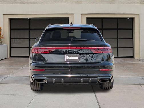 2026 Audi Q8 55 Premium Plus