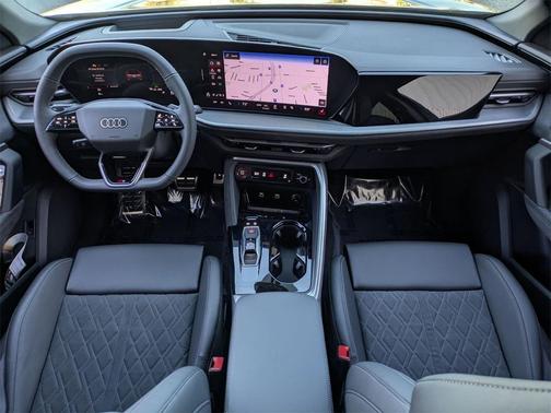 2025 Audi SQ5 3.0T Premium Plus