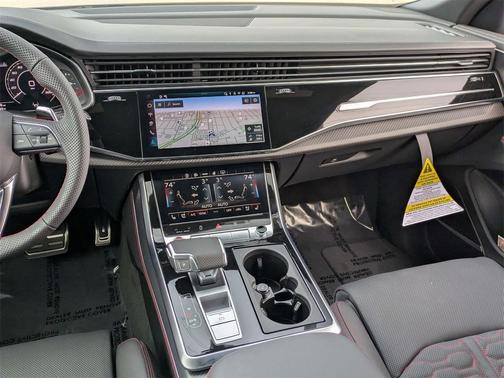 2026 Audi RS Q8 4.0T