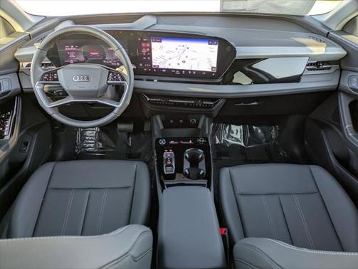 2025 Audi Q6 e-tron Premium Plus quattro