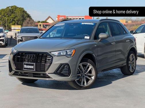 2022 Audi Q3 45 S line Premium