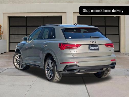 2022 Audi Q3 45 S line Premium