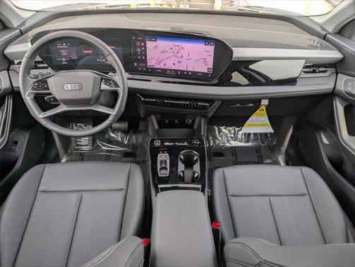 2025 Audi Q6 e-tron Premium quattro