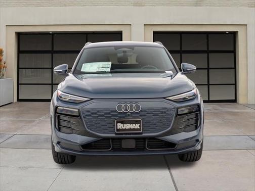 2025 Audi Q6 e-tron Premium