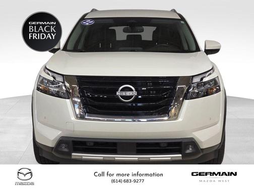 2022 Nissan Pathfinder SL 4WD