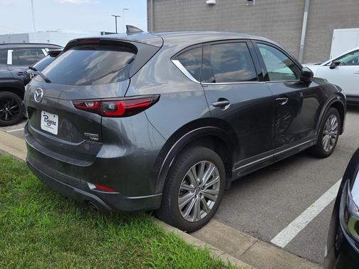 2022 Mazda CX-5 Signature