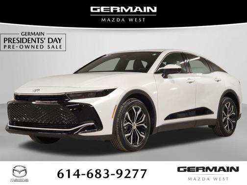 2025 Toyota Crown XLE