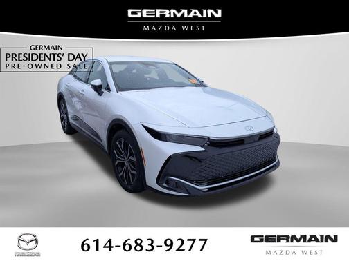 2025 Toyota Crown XLE