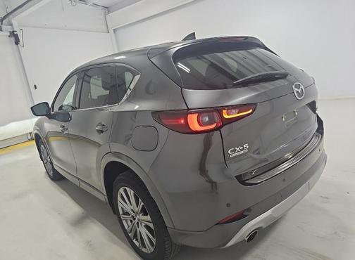 2024 Mazda CX-5 Signature