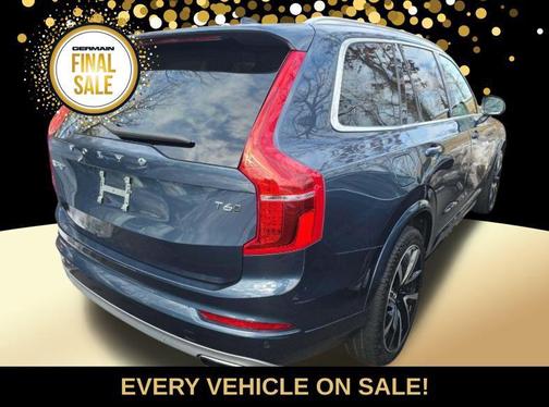 2021 Volvo XC90 T6 Momentum
