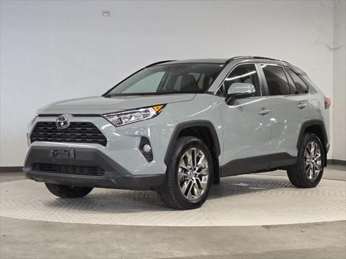 2020 Toyota RAV4 XLE Premium