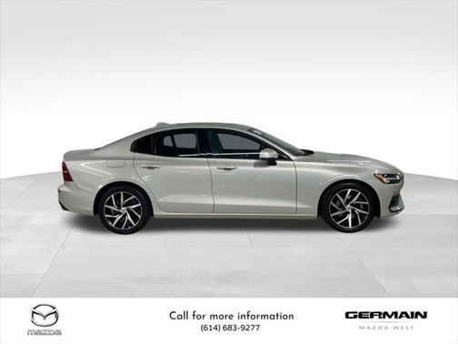 2020 Volvo S60 T5 Momentum