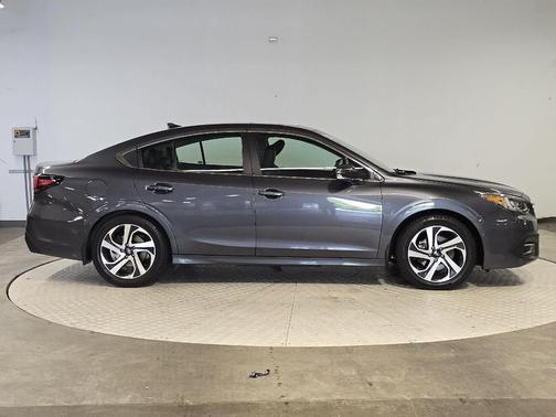 2022 Subaru Legacy Limited