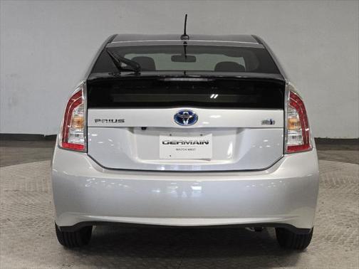 2014 Toyota Prius Three