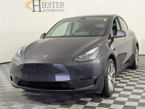 2024 Tesla Model Y Long Range