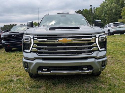 Sterling Gray Metallic 2026 Chevrolet Silverado 3500 High Country