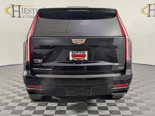 2024 Cadillac Escalade Sport
