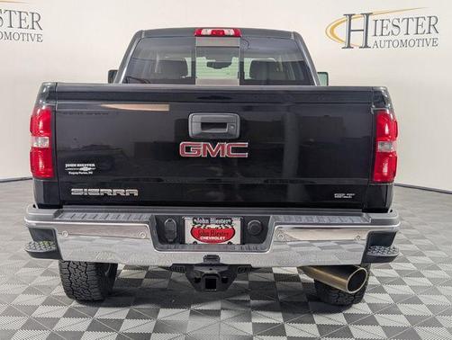 Onyx Black 2017 GMC Sierra 2500 SLT