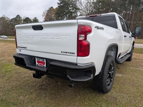 2026 Chevrolet Silverado 2500 Custom