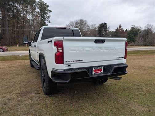2026 Chevrolet Silverado 2500 Custom