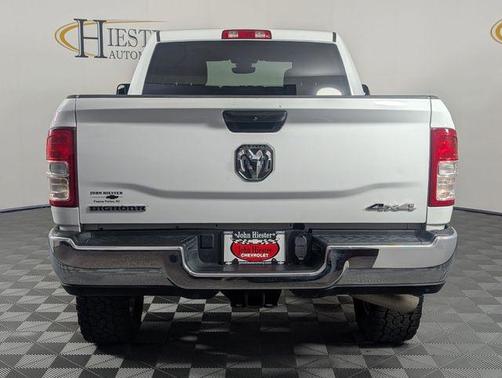 Bright White Clearcoat 2022 RAM 2500 Big Horn