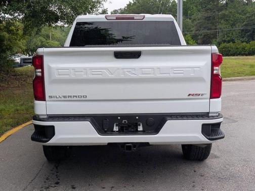 Summit White 2026 Chevrolet Silverado 1500 RST