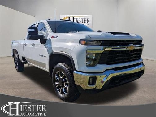 2025 Chevrolet Silverado 3500 LT