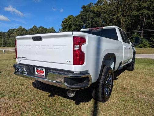 2025 Chevrolet Silverado 3500 LT