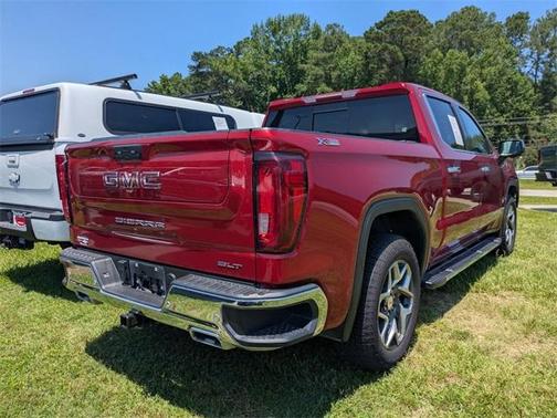 2022 GMC Sierra 1500 SLT