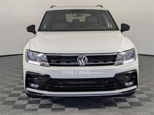 2020 Volkswagen Tiguan 2.0T SE R-Line Black