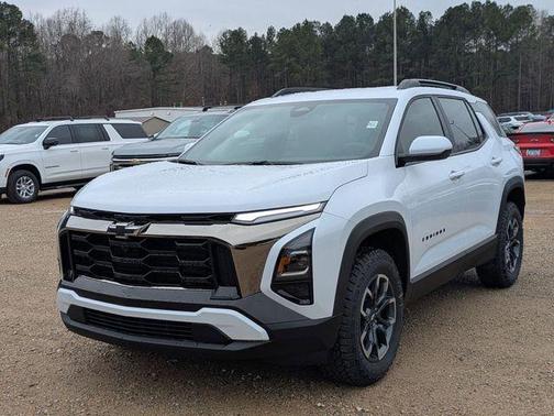 Polar White 2026 Chevrolet Equinox ACTIV