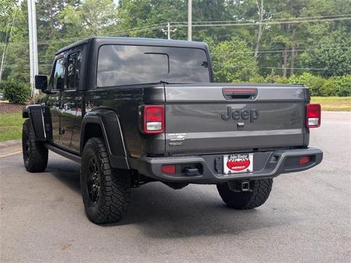 2023 Jeep Gladiator Sport