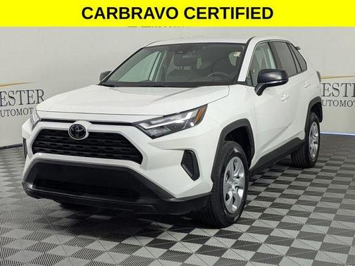 Ice 2025 Toyota RAV4 LE