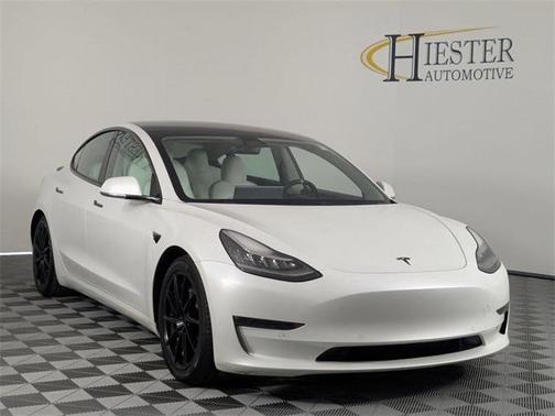 2020 Tesla Model 3 Standard Range Plus