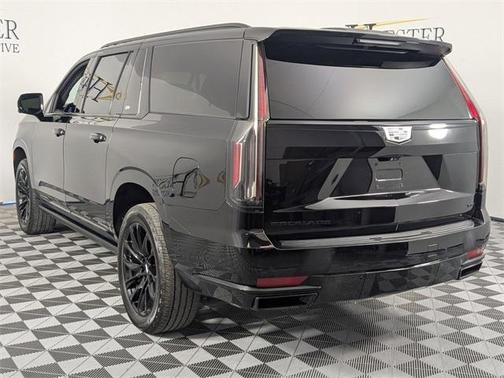 2023 Cadillac Escalade ESV Sport Platinum