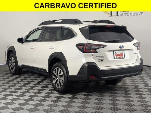 Crystal White Pearl 2025 Subaru Outback Premium