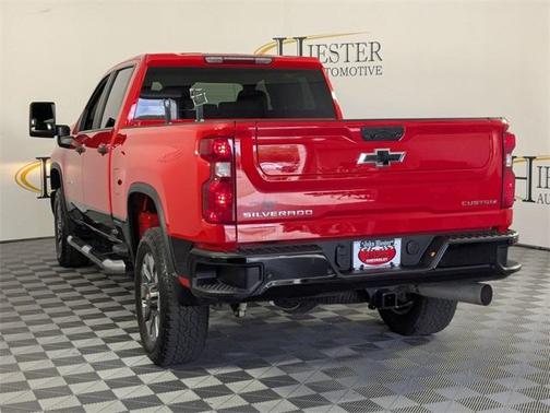 2024 Chevrolet Silverado 2500 Custom