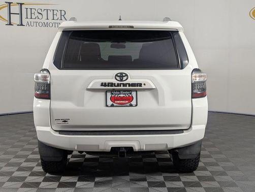 Super White 2018 Toyota 4Runner SR5 Premium