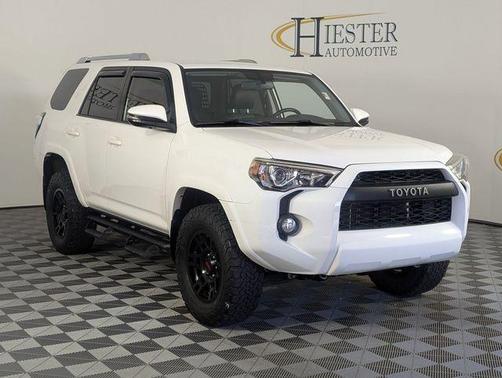 Super White 2018 Toyota 4Runner SR5 Premium