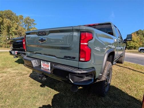 2026 Chevrolet Silverado 2500 ZR2