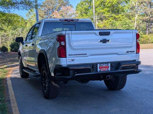 Summit White 2026 Chevrolet Silverado 1500 ZR2